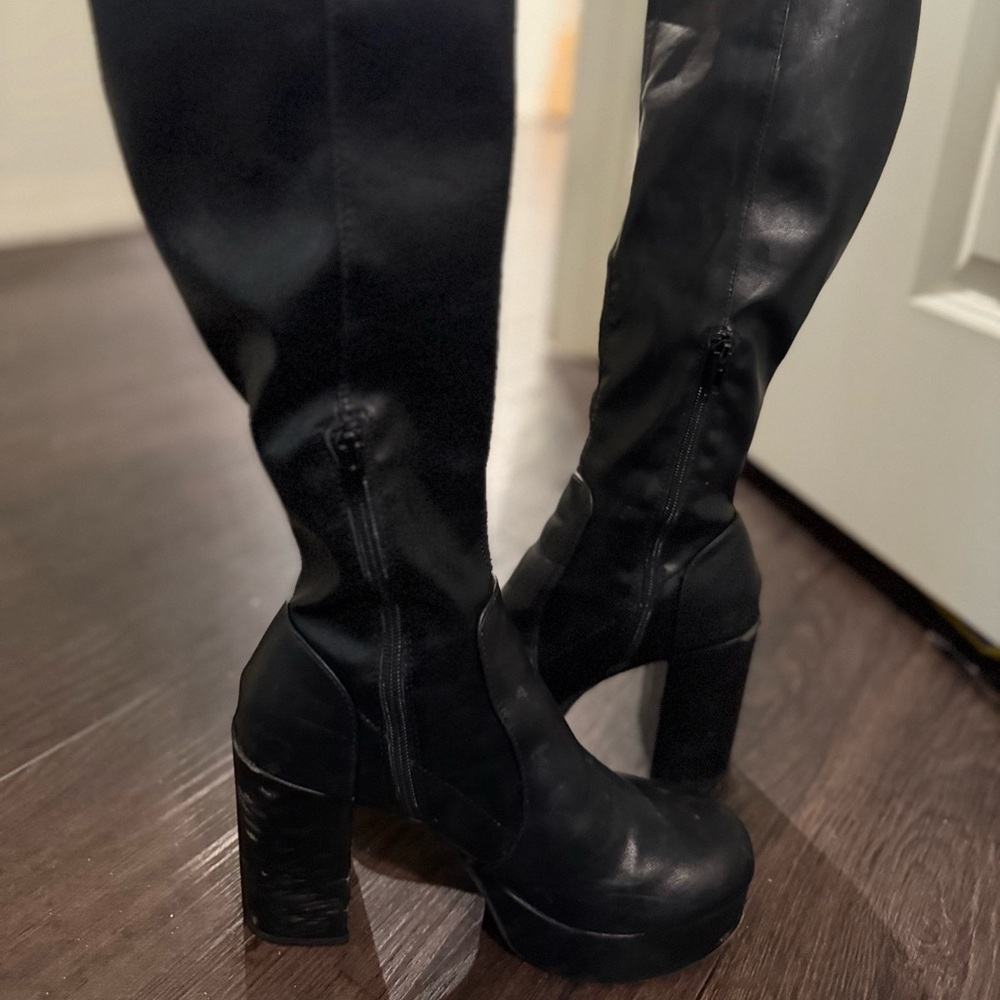 Long boots